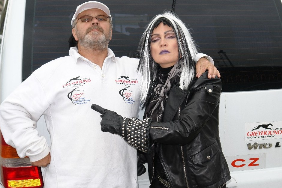 halloween-punk-rock-greyhound-race-czech-greyhound-racing-federation-DSC01940.JPG