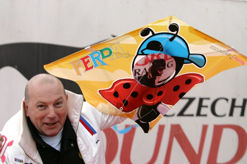 dostihy_chrtů_PC_2010_Czech_Greyhound_Racing_Federation_NQ1M9661.JPG