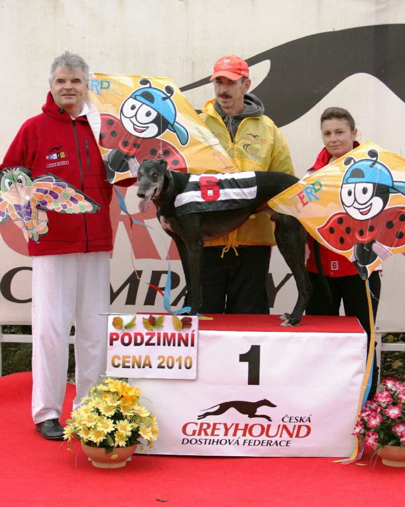 dostihy_chrtů_PC_2010_Czech_Greyhound_Racing_Federation_NQ1M9906.JPG