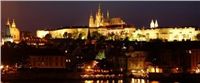 Prague_castle_fireworks2.jpg