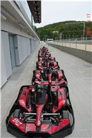 Electric_go-karts_Greyhound_Park_Motol_CGDF_DSC02225.JPG