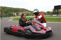 Electric_go-karts_Formula_Greyhound_Park_Motol_IMG_2964.JPG