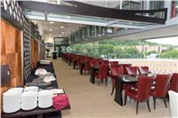 Restaurace_KOBE_Greyhound_Park_pripravena_CGDF_2130626_064_SQ.jpg